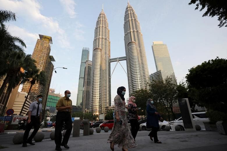 Ekonomi Malaysia melihat kontraksi yang lebih kecil di Q3 karena pelonggaran pembatasan Covid-19