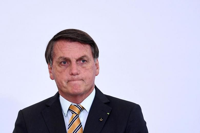 Puluhan Bolsonaro palsu mencalonkan diri dalam pemilihan Brasil