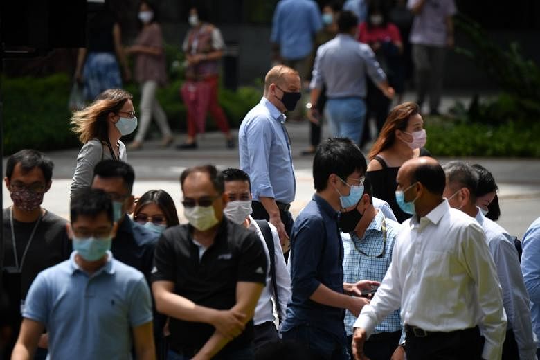 Orang asing merupakan 9 dari 10 dari total penurunan pekerjaan Singapura pada Januari-September