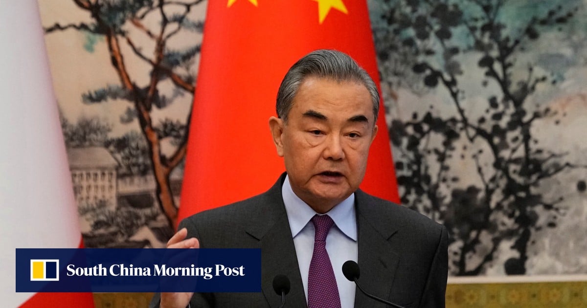 Diplomat top China Wang Yi akan mendorong sabuk dan jalan selama kunjungan ke Indonesia, Kamboja dan Papua Nugini